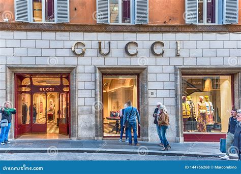 Gucci store in rome italy